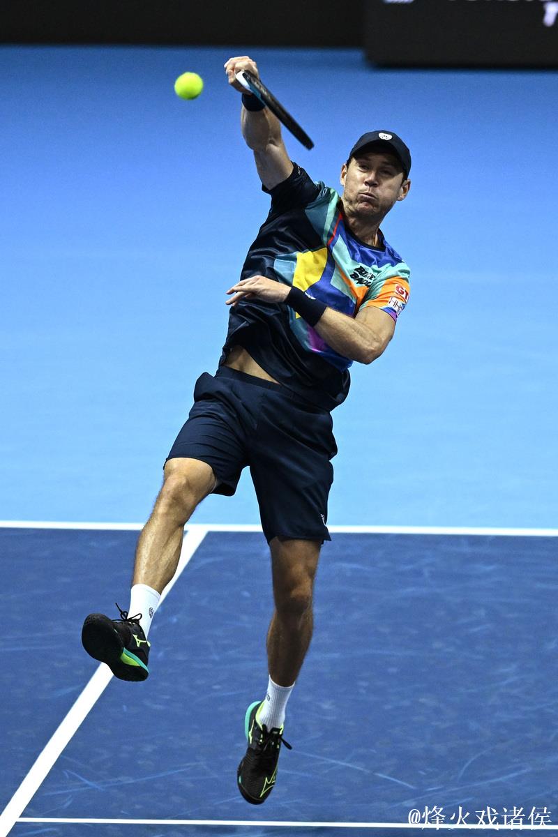 全运会网球赛:老将圆梦赛场 新秀闪耀登场 全运会网球赛:老将圆梦赛场 新秀闪耀登场